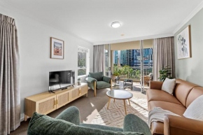 Prime City Residence with Pool Gym and Parking